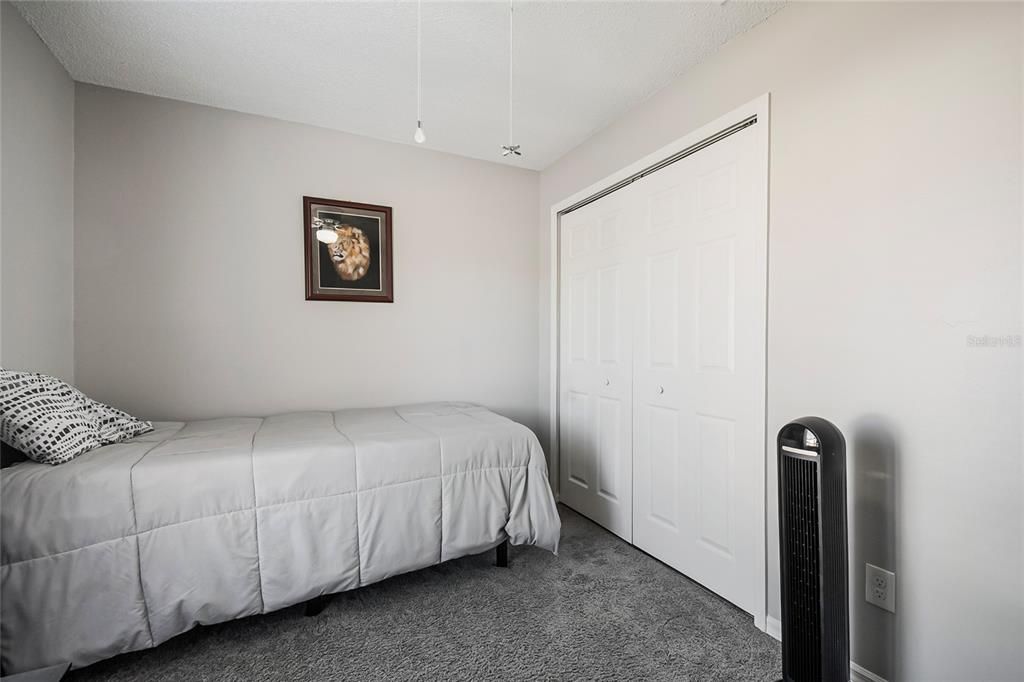 Activo con contrato: $299,900 (3 camas, 2 baños, 1232 Pies cuadrados)