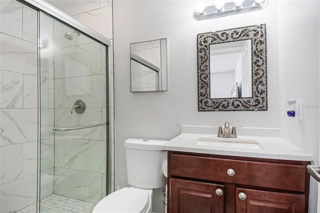 Activo con contrato: $299,900 (3 camas, 2 baños, 1232 Pies cuadrados)