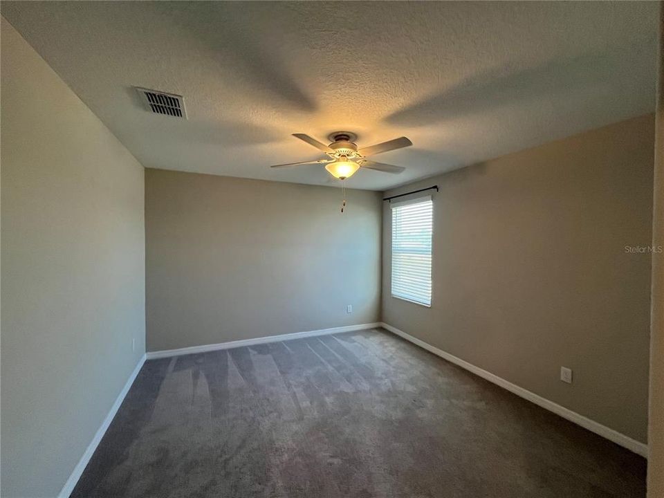 For Rent: $2,700 (6 beds, 3 baths, 2578 Square Feet)