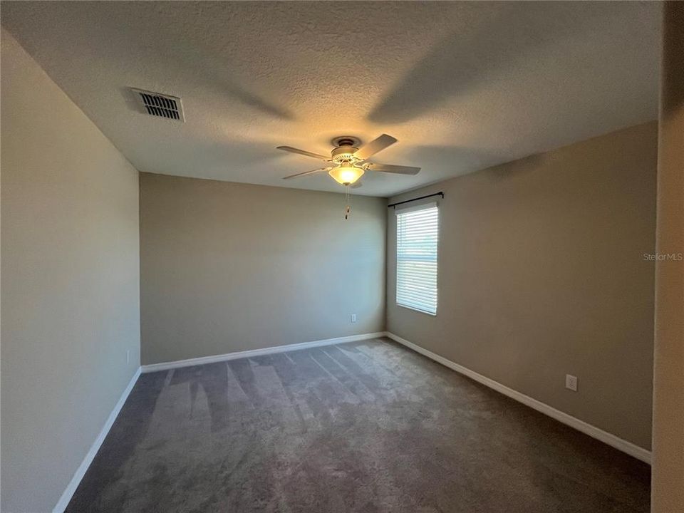 For Rent: $2,700 (6 beds, 3 baths, 2578 Square Feet)