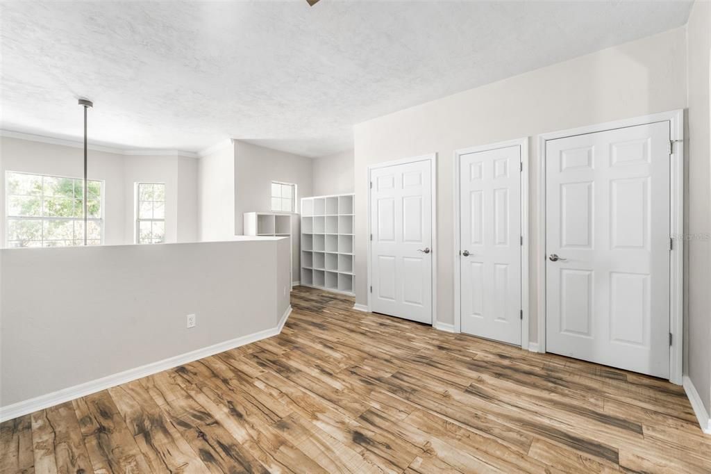 Active With Contract: $254,900 (2 beds, 2 baths, 1588 Square Feet)