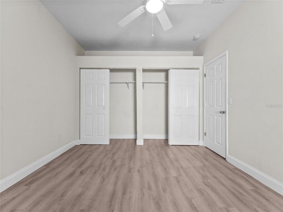 For Rent: $1,999 (4 beds, 2 baths, 1691 Square Feet)