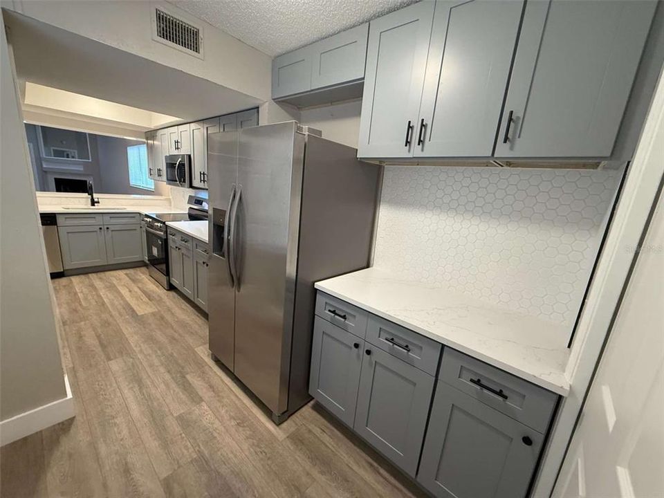 For Rent: $1,850 (3 beds, 2 baths, 1384 Square Feet)