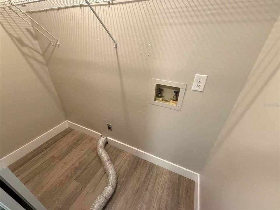 For Rent: $1,850 (3 beds, 2 baths, 1384 Square Feet)