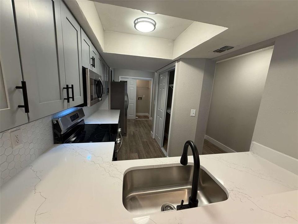 For Rent: $1,850 (3 beds, 2 baths, 1384 Square Feet)