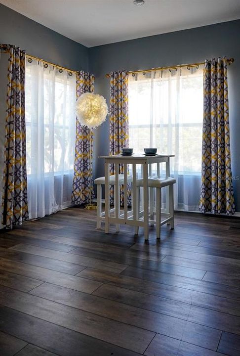 На продажу: $207,000 (1 спален, 1 ванн, 672 Квадратных фут)