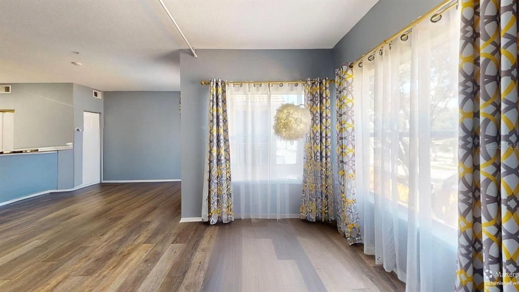 На продажу: $207,000 (1 спален, 1 ванн, 672 Квадратных фут)