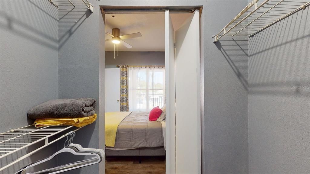 На продажу: $207,000 (1 спален, 1 ванн, 672 Квадратных фут)