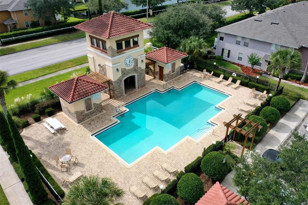 Active With Contract: $239,000 (2 beds, 2 baths, 1420 Square Feet)