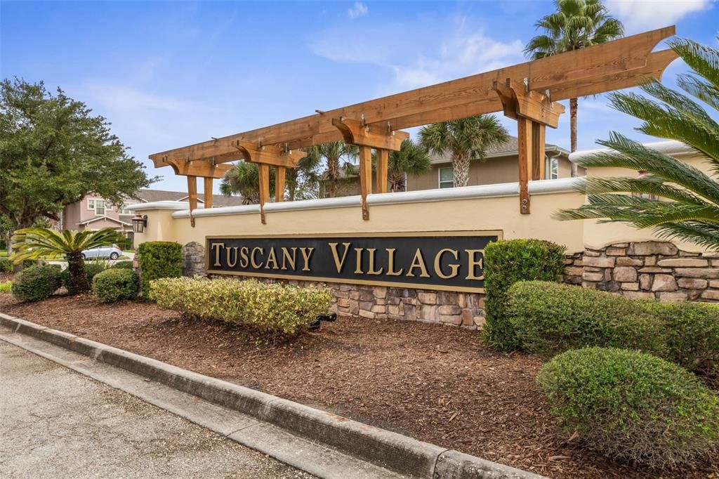 Active With Contract: $239,000 (2 beds, 2 baths, 1420 Square Feet)