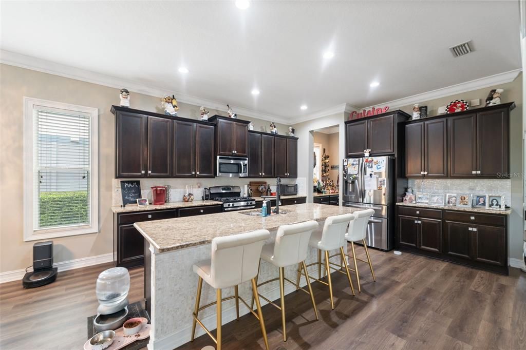 En Venta: $944,999 (6 camas, 4 baños, 3640 Pies cuadrados)