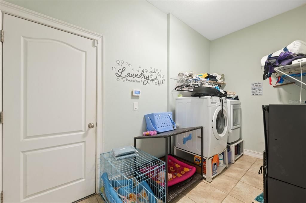 En Venta: $944,999 (6 camas, 4 baños, 3640 Pies cuadrados)