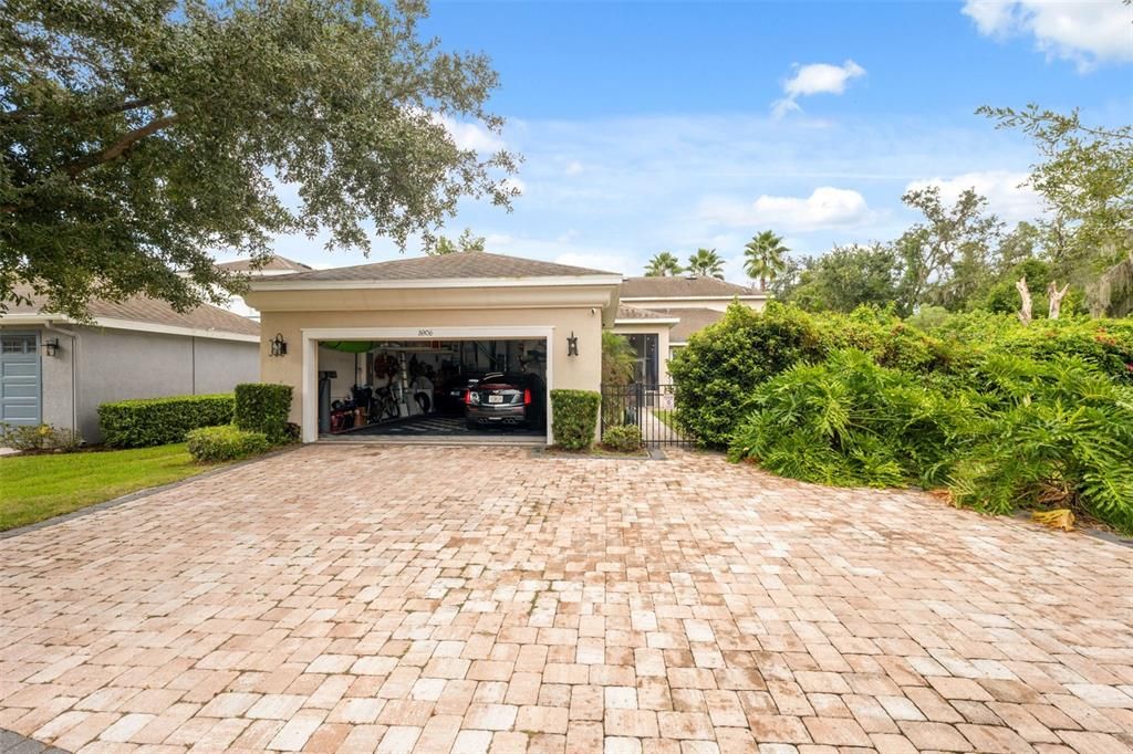 En Venta: $944,999 (6 camas, 4 baños, 3640 Pies cuadrados)