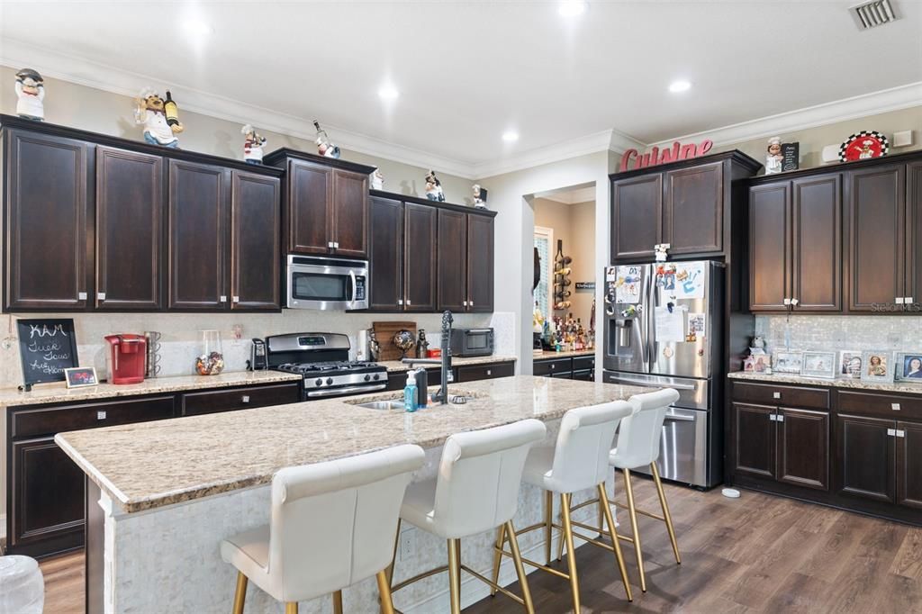 En Venta: $944,999 (6 camas, 4 baños, 3640 Pies cuadrados)