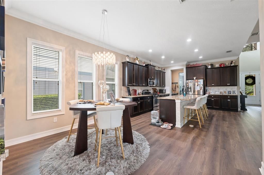 En Venta: $944,999 (6 camas, 4 baños, 3640 Pies cuadrados)