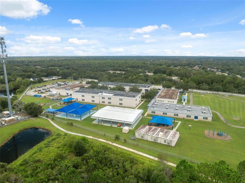 En Venta: $944,999 (6 camas, 4 baños, 3640 Pies cuadrados)