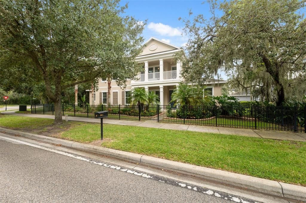 En Venta: $944,999 (6 camas, 4 baños, 3640 Pies cuadrados)