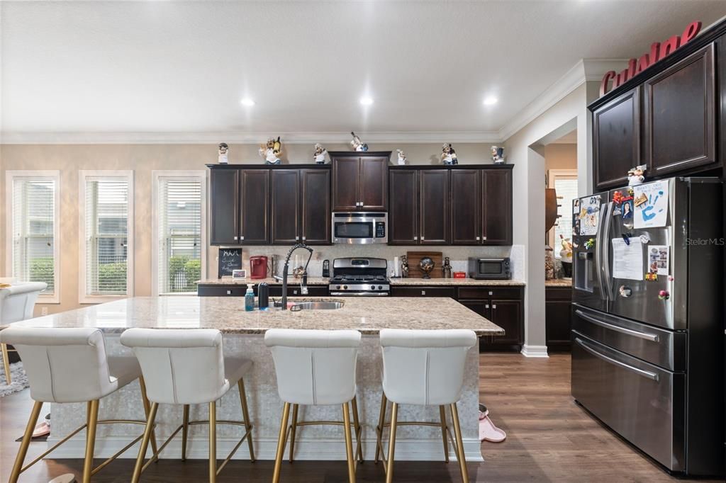 En Venta: $944,999 (6 camas, 4 baños, 3640 Pies cuadrados)