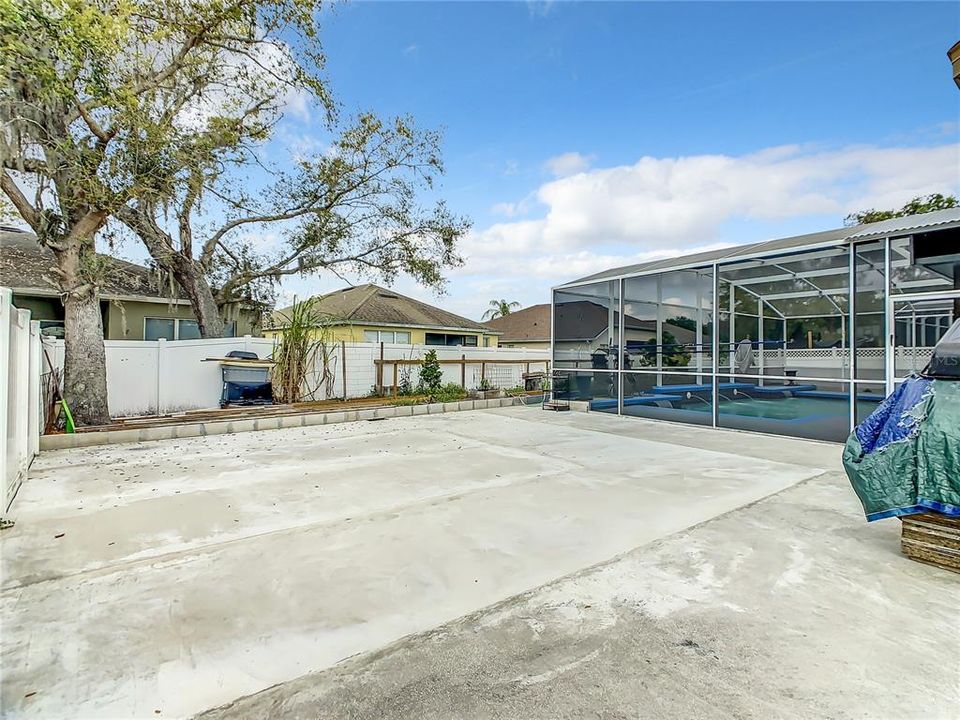 待售: $565,000 (5 贝兹, 3 浴室, 3560 平方英尺)