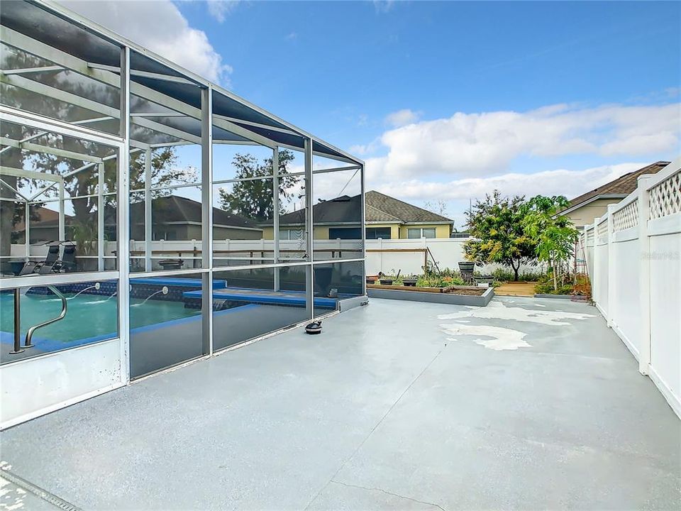 待售: $565,000 (5 贝兹, 3 浴室, 3560 平方英尺)