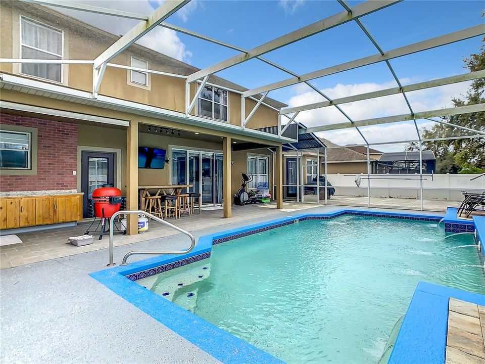 待售: $565,000 (5 贝兹, 3 浴室, 3560 平方英尺)