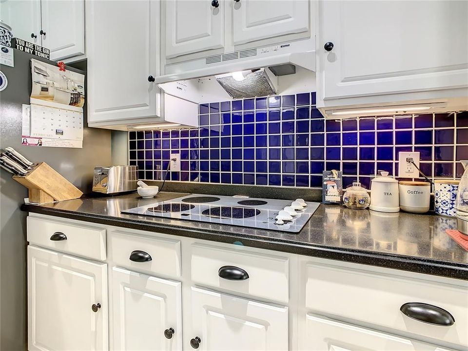 待售: $565,000 (5 贝兹, 3 浴室, 3560 平方英尺)