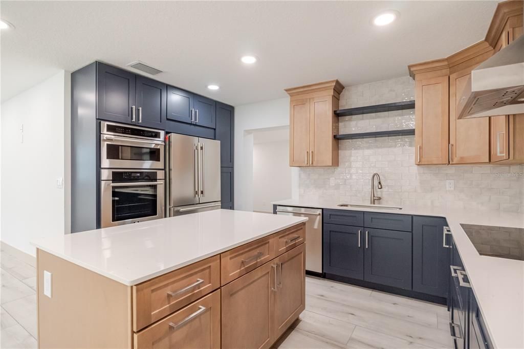 出租: $3,700 (4 贝兹, 2 浴室, 1920 平方英尺)