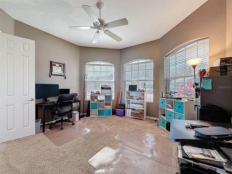 待售: $499,900 (5 贝兹, 3 浴室, 3002 平方英尺)