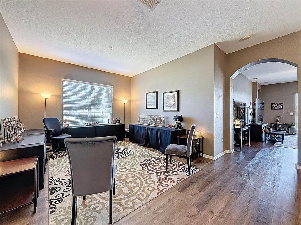 待售: $499,900 (5 贝兹, 3 浴室, 3002 平方英尺)