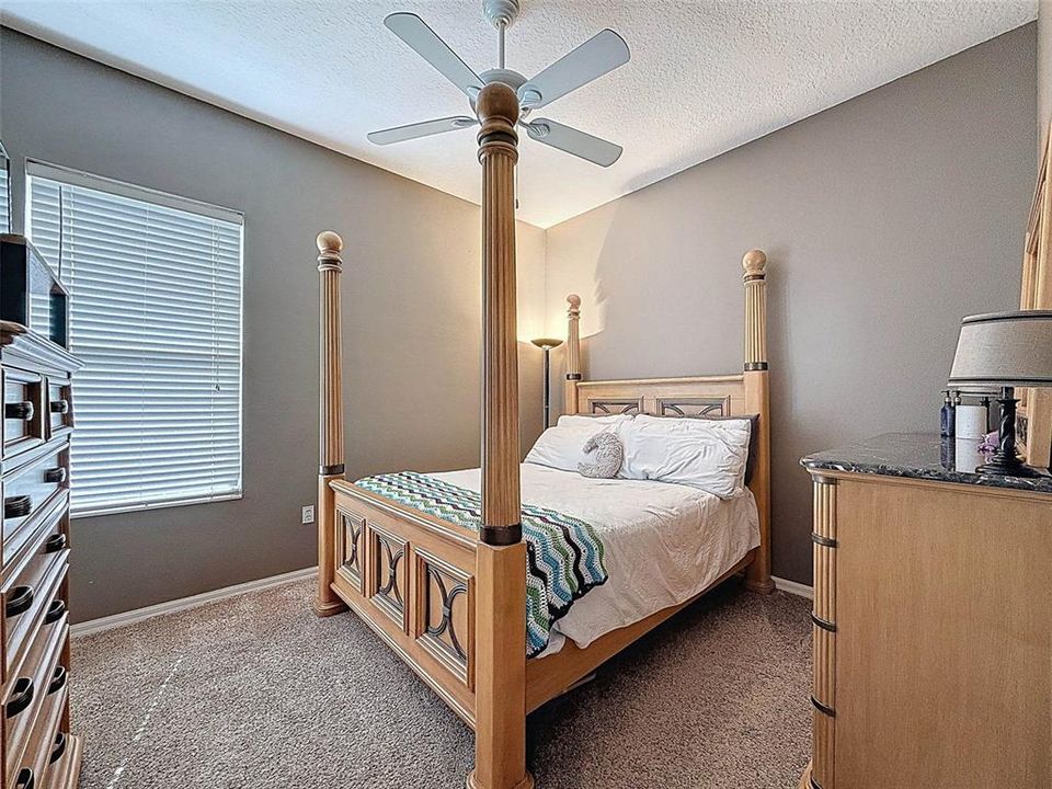 待售: $499,900 (5 贝兹, 3 浴室, 3002 平方英尺)