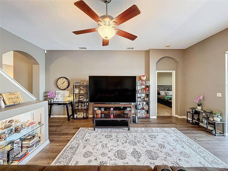 待售: $499,900 (5 贝兹, 3 浴室, 3002 平方英尺)