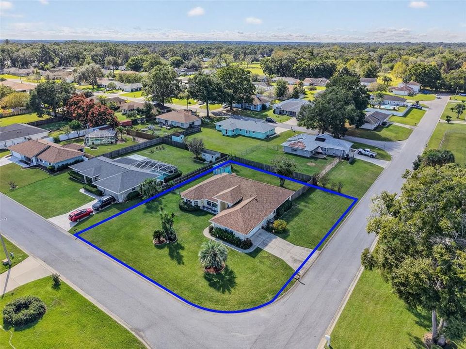 For Sale: $345,000 (3 beds, 2 baths, 1827 Square Feet)