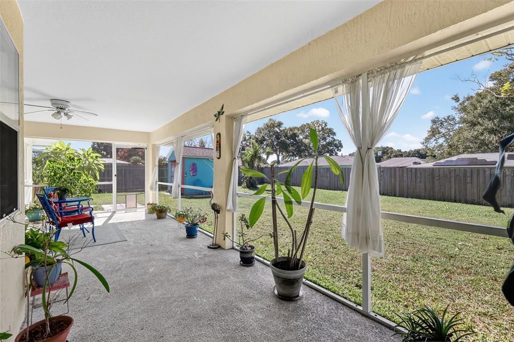 For Sale: $345,000 (3 beds, 2 baths, 1827 Square Feet)