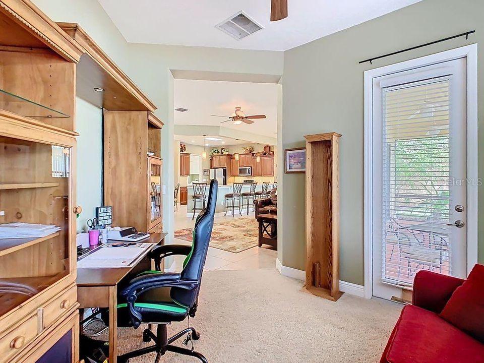 Active With Contract: $339,000 (2 beds, 2 baths, 1712 Square Feet)