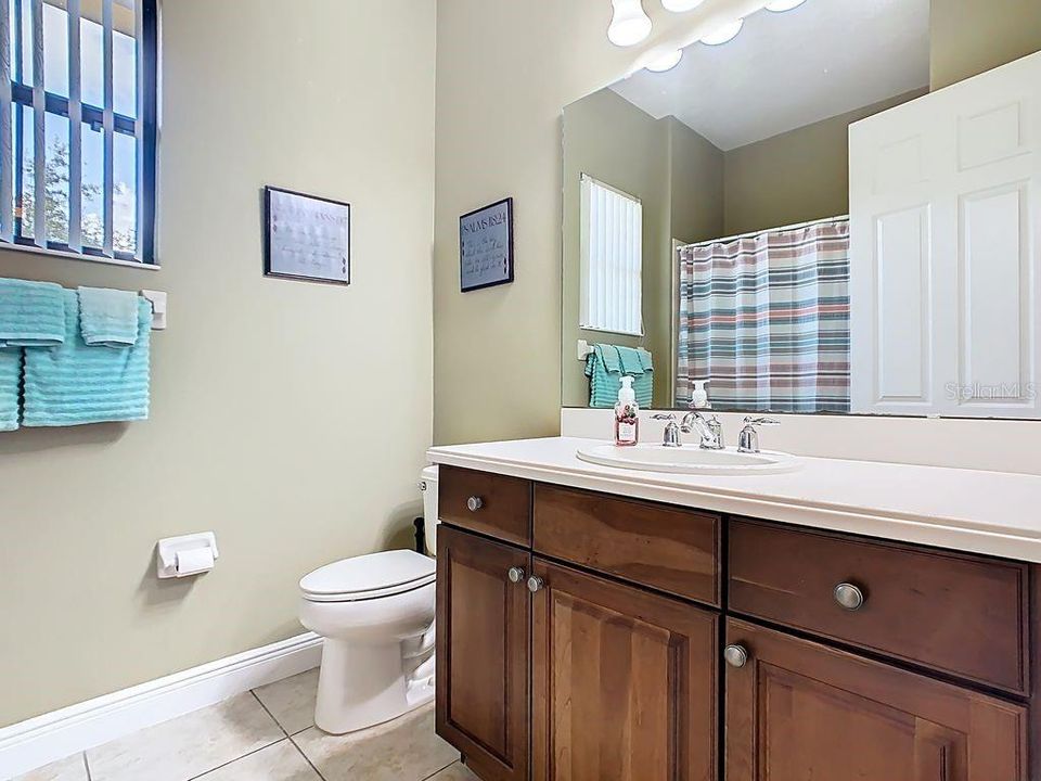 Active With Contract: $339,000 (2 beds, 2 baths, 1712 Square Feet)