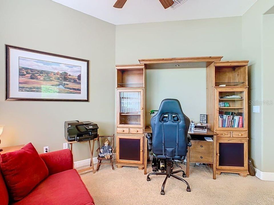 Active With Contract: $339,000 (2 beds, 2 baths, 1712 Square Feet)