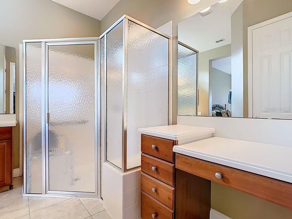 Active With Contract: $339,000 (2 beds, 2 baths, 1712 Square Feet)