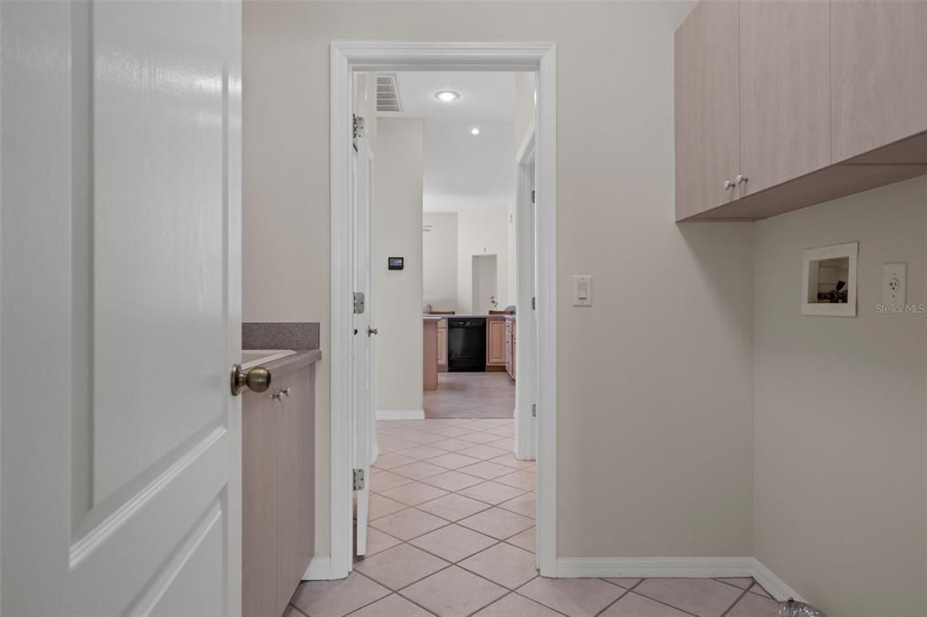 For Sale: $698,900 (4 beds, 3 baths, 3124 Square Feet)