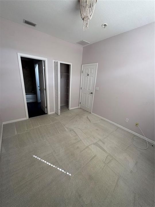 For Rent: $1,950 (2 beds, 2 baths, 1419 Square Feet)