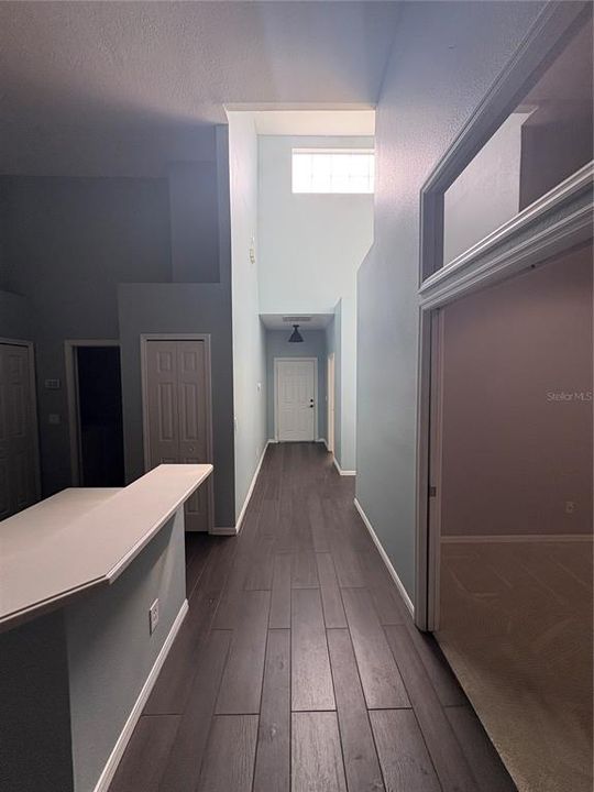 For Rent: $1,950 (2 beds, 2 baths, 1419 Square Feet)