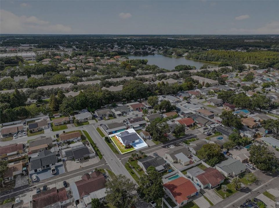 Под контрактом: $359,000 (2 спален, 2 ванн, 1320 Квадратных фут)