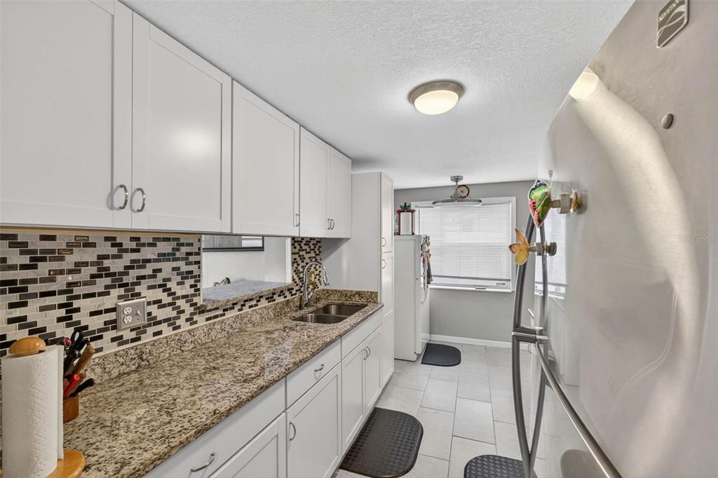 Под контрактом: $359,000 (2 спален, 2 ванн, 1320 Квадратных фут)