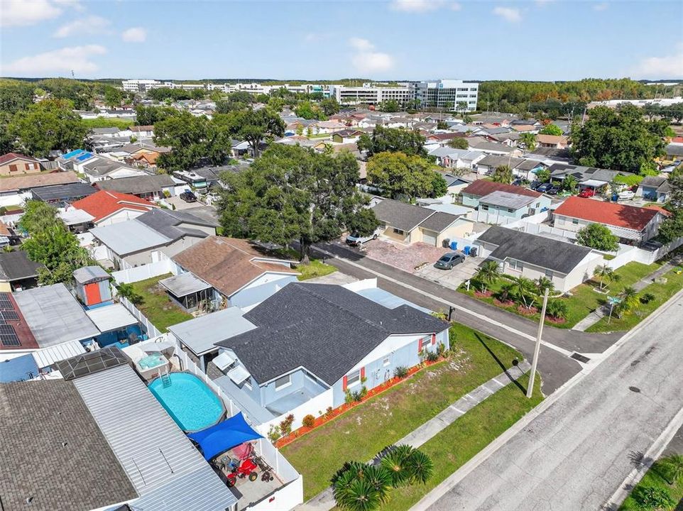 Под контрактом: $359,000 (2 спален, 2 ванн, 1320 Квадратных фут)