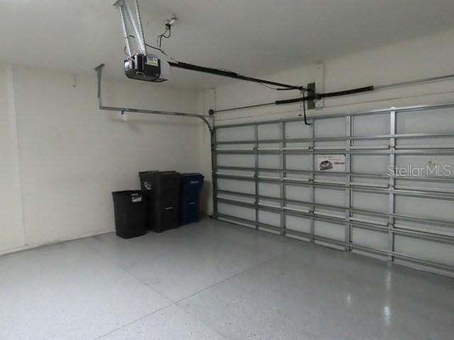 На продажу: $399,900 (4 спален, 2 ванн, 2068 Квадратных фут)