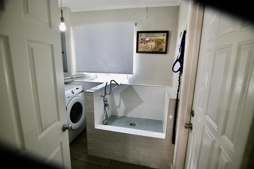 For Sale: $549,000 (3 beds, 2 baths, 1340 Square Feet)