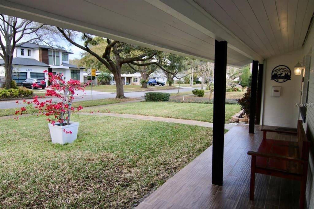 For Sale: $549,000 (3 beds, 2 baths, 1340 Square Feet)