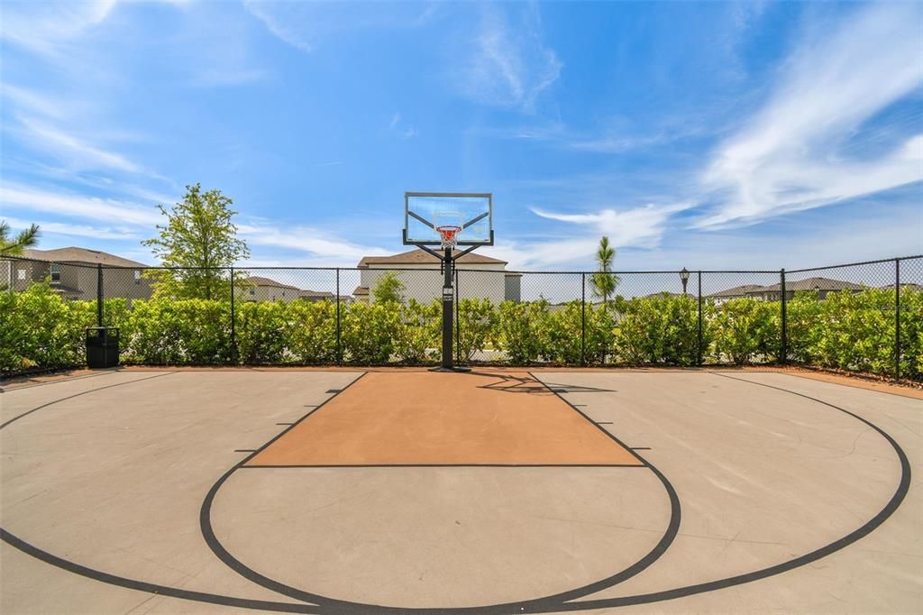 For Sale: $364,900 (4 beds, 2 baths, 1846 Square Feet)