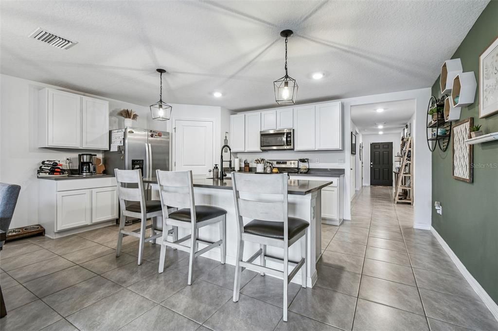 For Sale: $364,900 (4 beds, 2 baths, 1846 Square Feet)