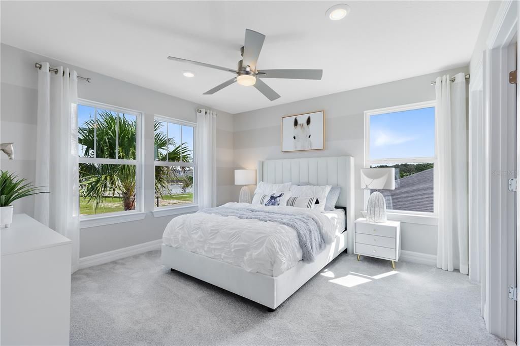 Под контрактом: $549,740 (5 спален, 4 ванн, 3416 Квадратных фут)