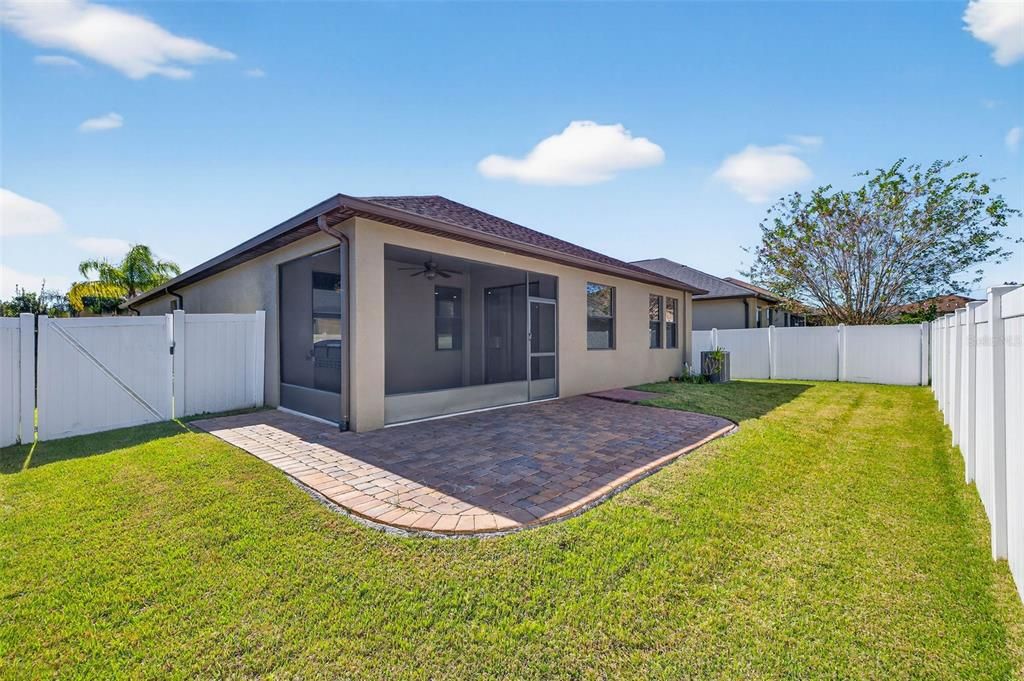 For Rent: $2,600 (3 beds, 2 baths, 1754 Square Feet)